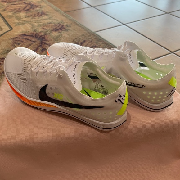 NIKE ZOOMX DRAGONFLY X-COUNTRY TRACK AND FIELD main image 16